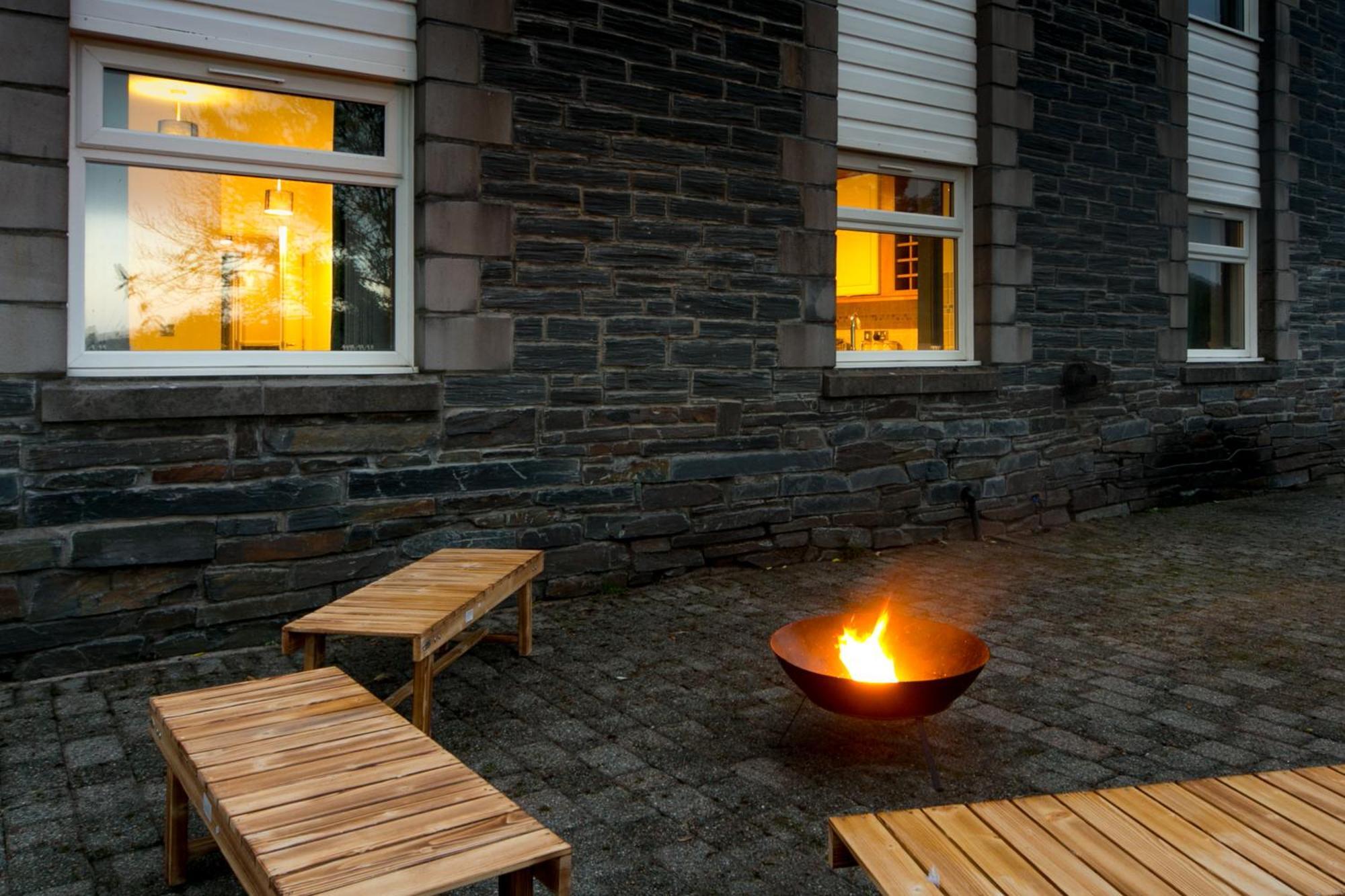 Luxury Home 10 Min To Snowdonia Football Table Tremadog Екстериор снимка